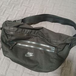 $300 Nike bag