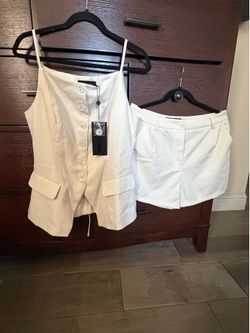 Women’s short set size L