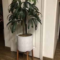 Plant Artificial Tall 4 F 