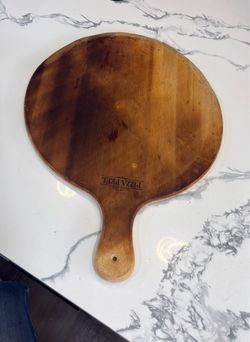 Mountain Woods brown large Acacia wood Pizza Peel / cutting board/serving tray