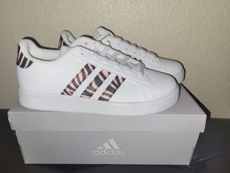 Adidas Girls Tennis Shoes 
