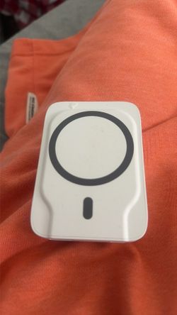Power bank mag safe