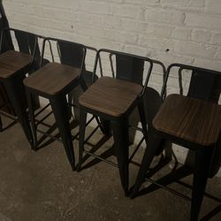 4 New Bar Stools