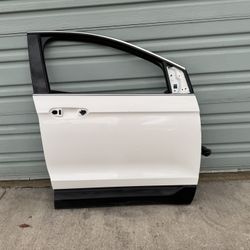 2019-2021 FORD EDGE SEL FRONT RIGHT PASSENGER SIDE DOOR SHELL 