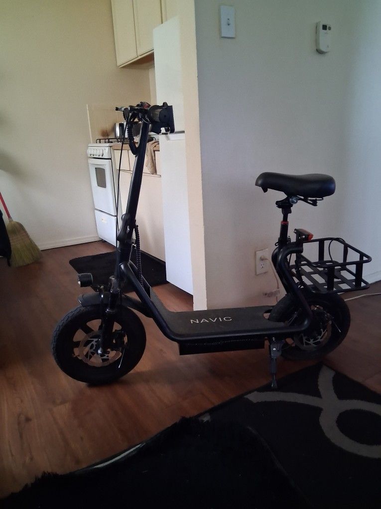 Electric Scooter $200
