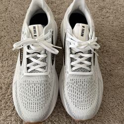 Men’s Brooks Revel 8 Gym Running Shoes NEW Size 10.5
