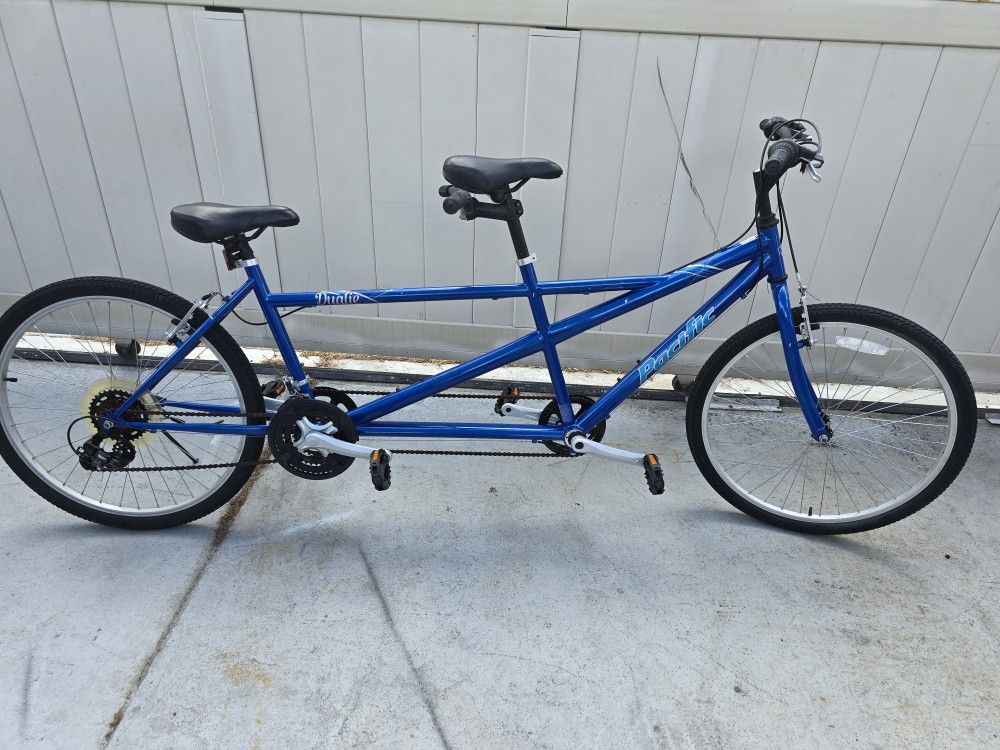 Pacific Dualie Adult Tandem Bike, 26-Inch Wheels, 2-Seater, 21-Speed, Linear Pull Brakes. LIKE NEW