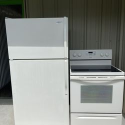 Whirlpool Beige Stove & Refrigerator ‼️60 Day Warranty‼️