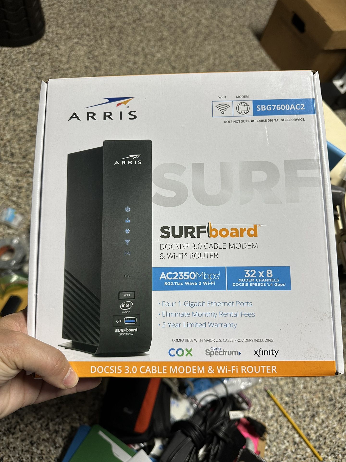 Cable Modem & WiFi Router