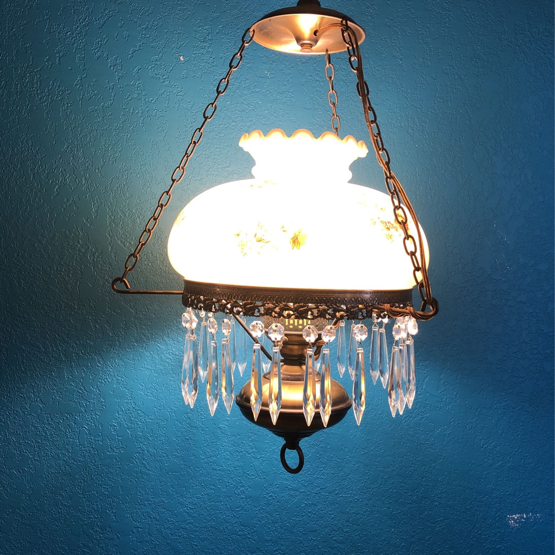 Victorian Style Hanging Lamp 