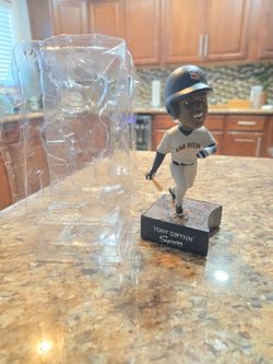 Tony Gwynn bobblehead