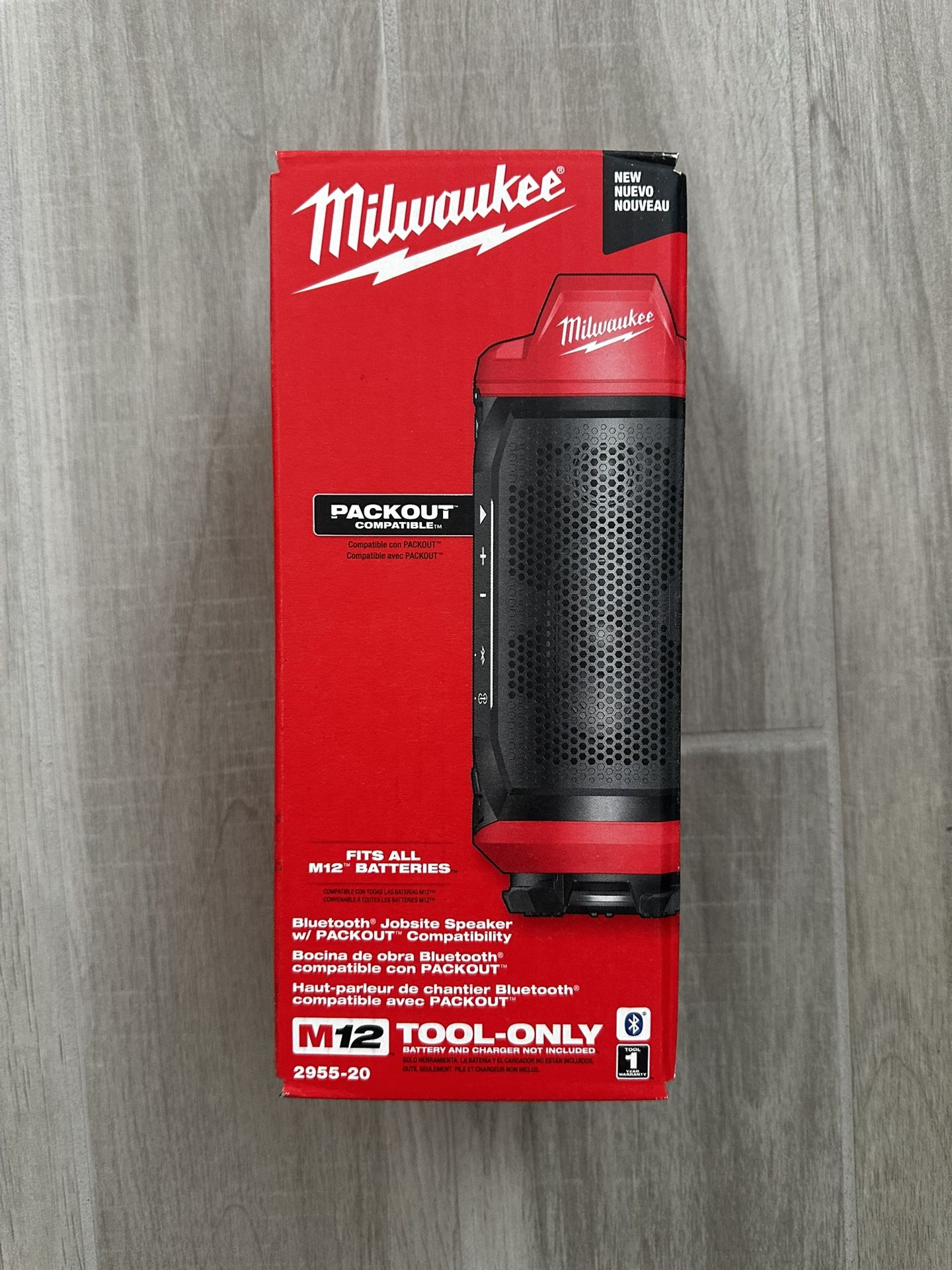 MILWAUKEE M12 Bluetooth Jobsite Speaker with PACKOUT Compatibility. Brand new