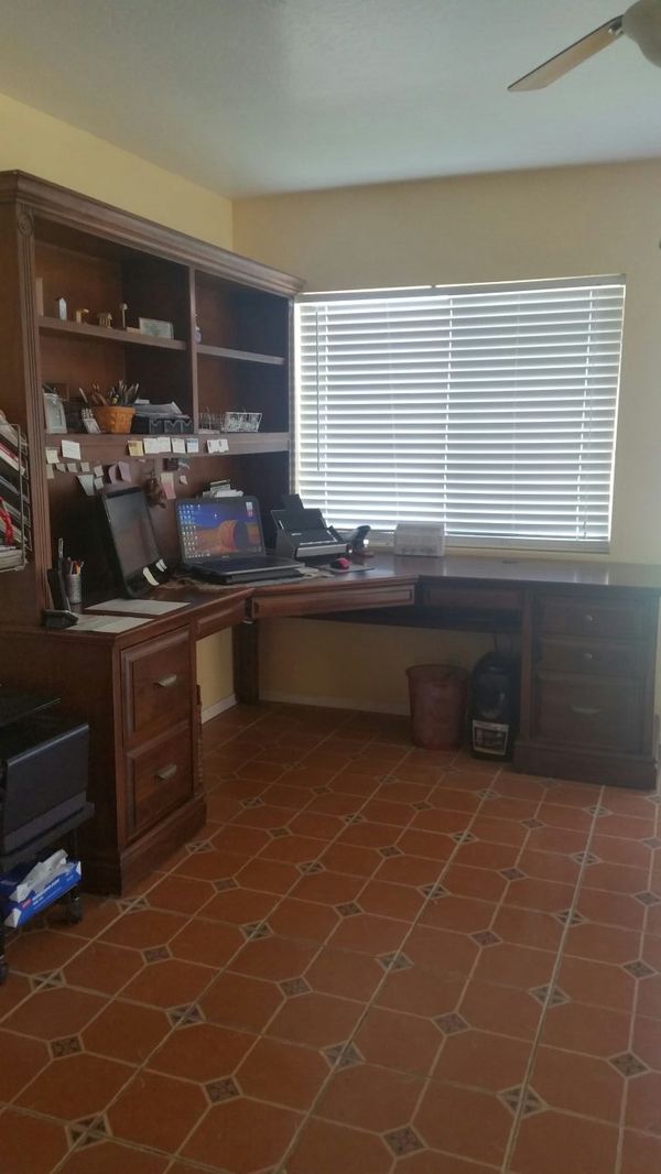 Corner Desk Stone Creek Furniture For In Mesa Az Offerup Corner Desk Stone Creek Furniture