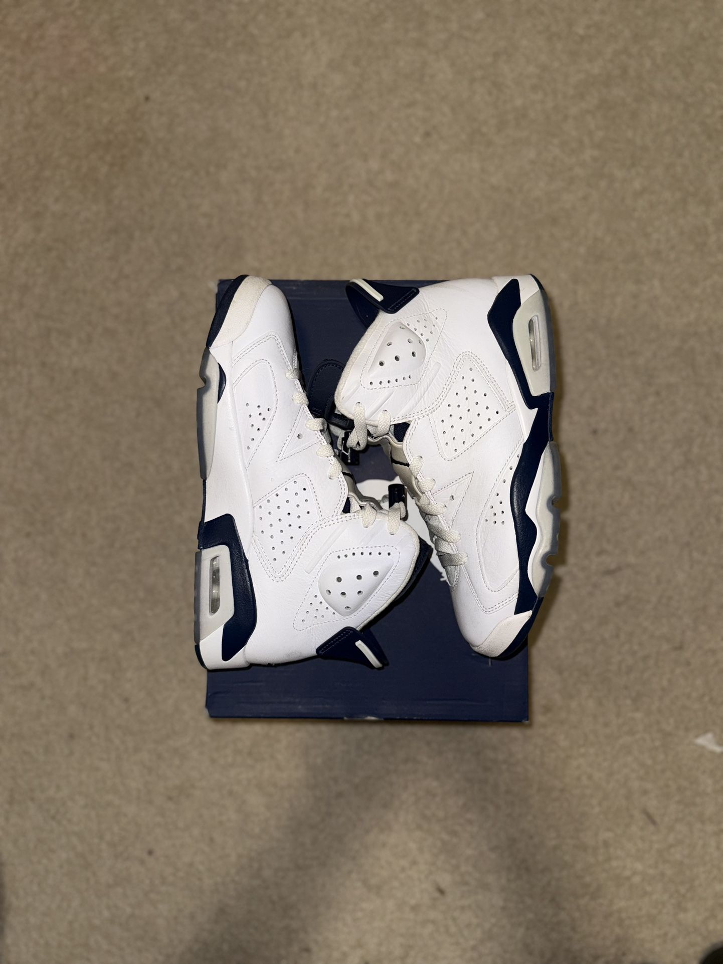 Jordan Retro 6 ‘Midnight Navy’