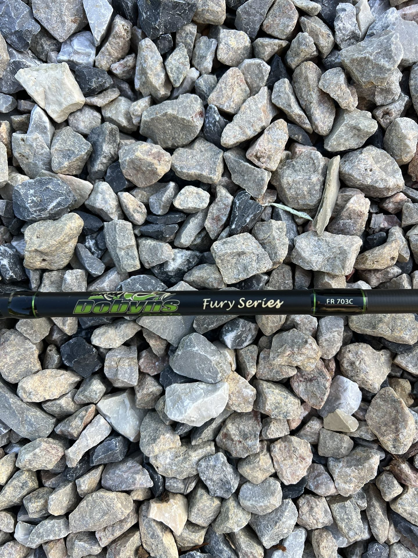 Dobyns Fury Casting Rod 7ft Med Heavy
