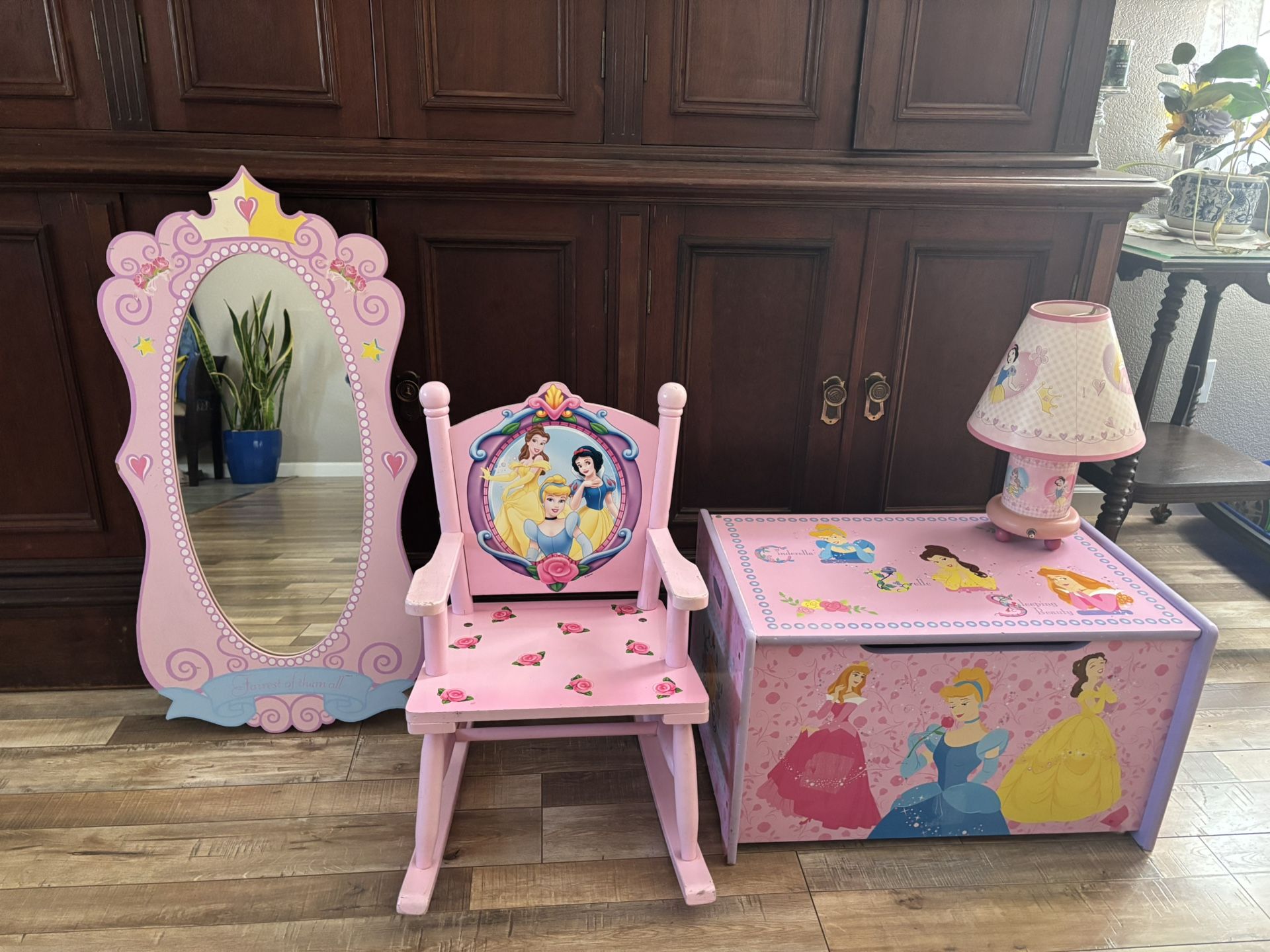 Disney Princess Bedroom Pieces