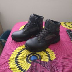 Shoes for Crews, Defender Size 9.5 Steel Toe Work Boots. Brand New.