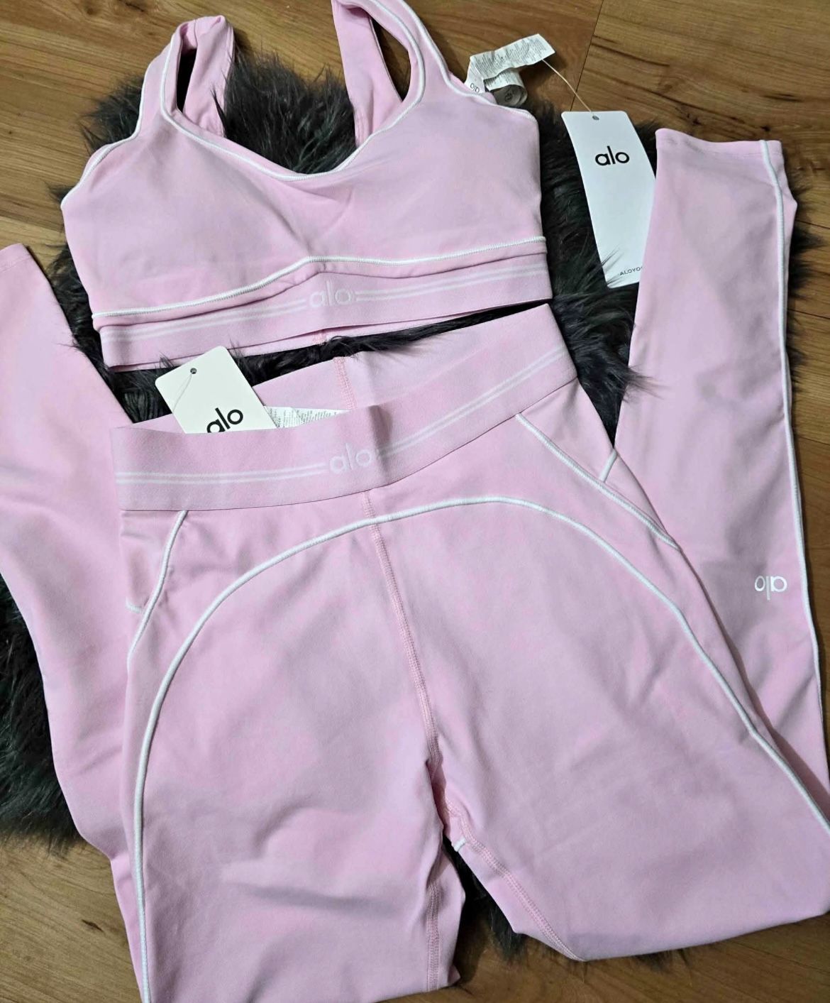 Lululemon Matching Set – Hot Pink Leggings + Zip Up Jacket 