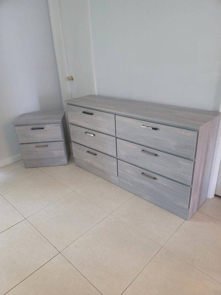 NEW DRESSER and a Night Stand 👍