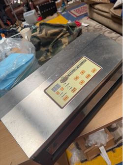 Vacuum sealer :  works perfect
