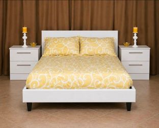Bedroom Set. Perfect Stylish For Your Home! - Juego de cuarto ¡ Estilo perfecto para su hogar!
