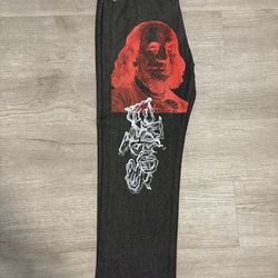 Skysdalimit jeans and hoodie