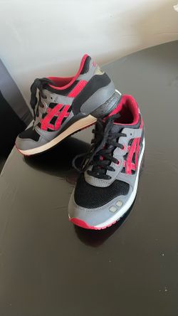 ASICS Gel Lyte 3 Size 4 