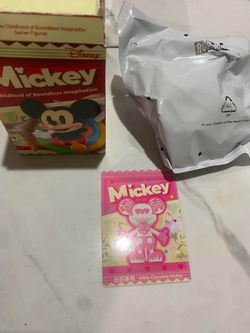 New POP MARTxDisney Childhood of Boundless Imagination White Chocolate Mickey 🍫