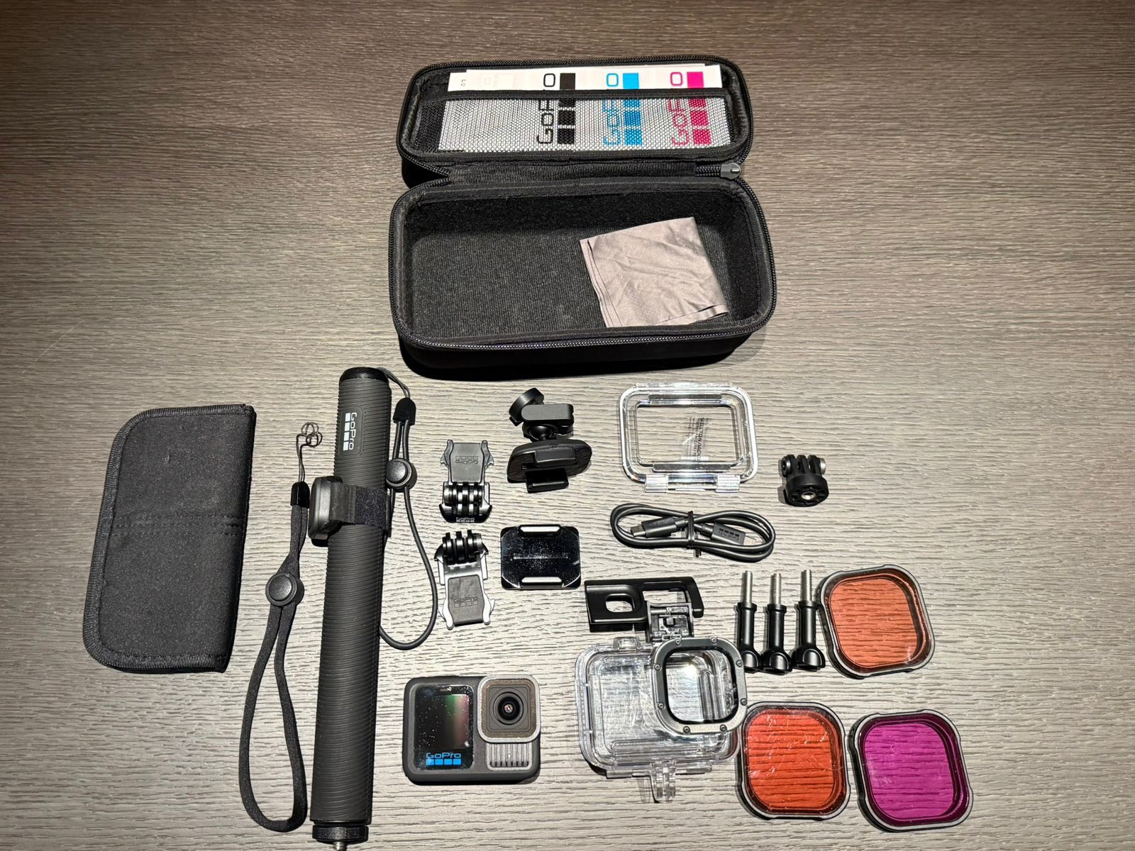 GoPro Hero 11 Black – Full Kit (Bought in March, Like New) 