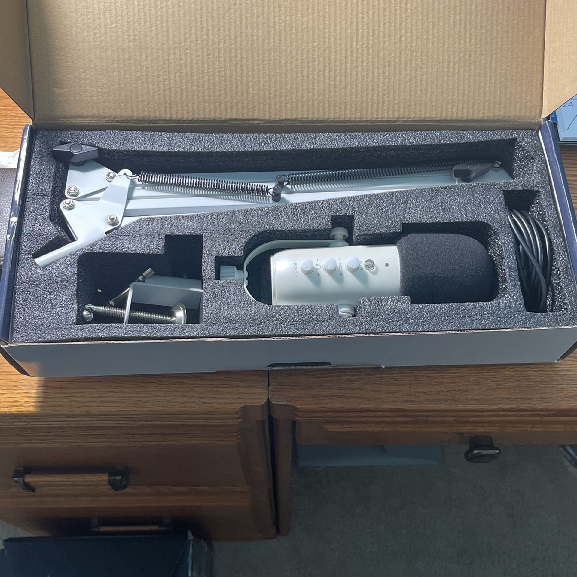 Pro Desktop Live Microphone