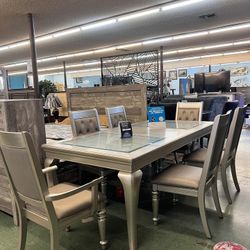 🚚Hot Deal🚚Brand New Dining Table With Two Arm Chairs And Four Side Chairs