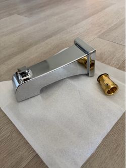 DELTA RP77092 Tub Spout - Non-Diverter in Chrome. Brand new!