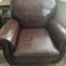 Lane leather recliner and sofa for Sale in Vacaville CA OfferUp