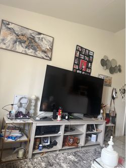 Tv stand