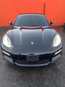 2016 Porsche Panamera