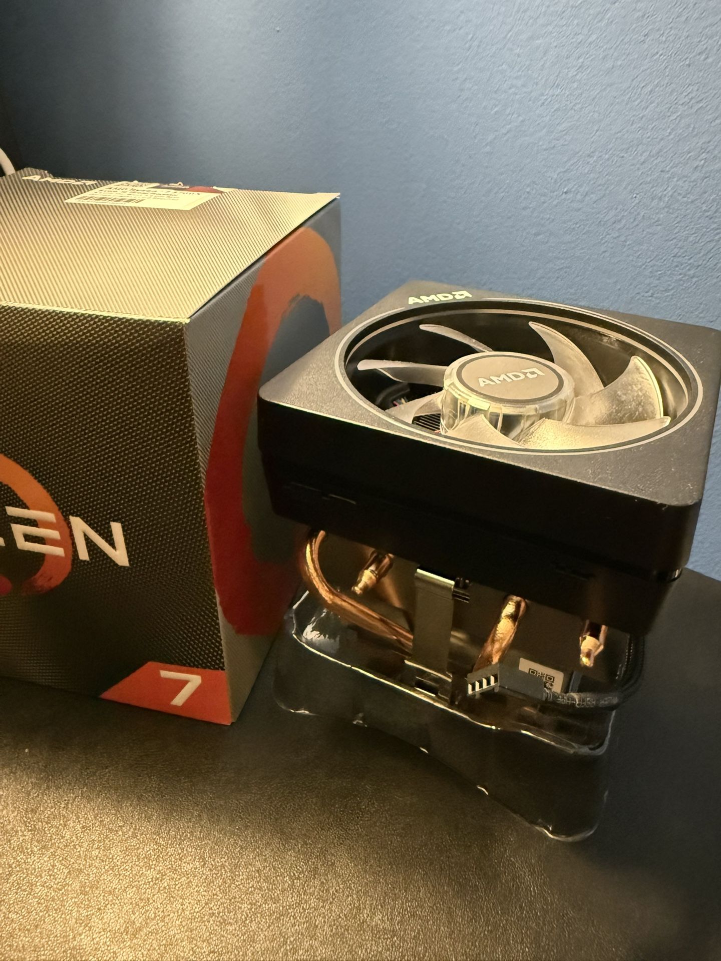 Ryzen 7 RGB Wraith Prism cooler + box