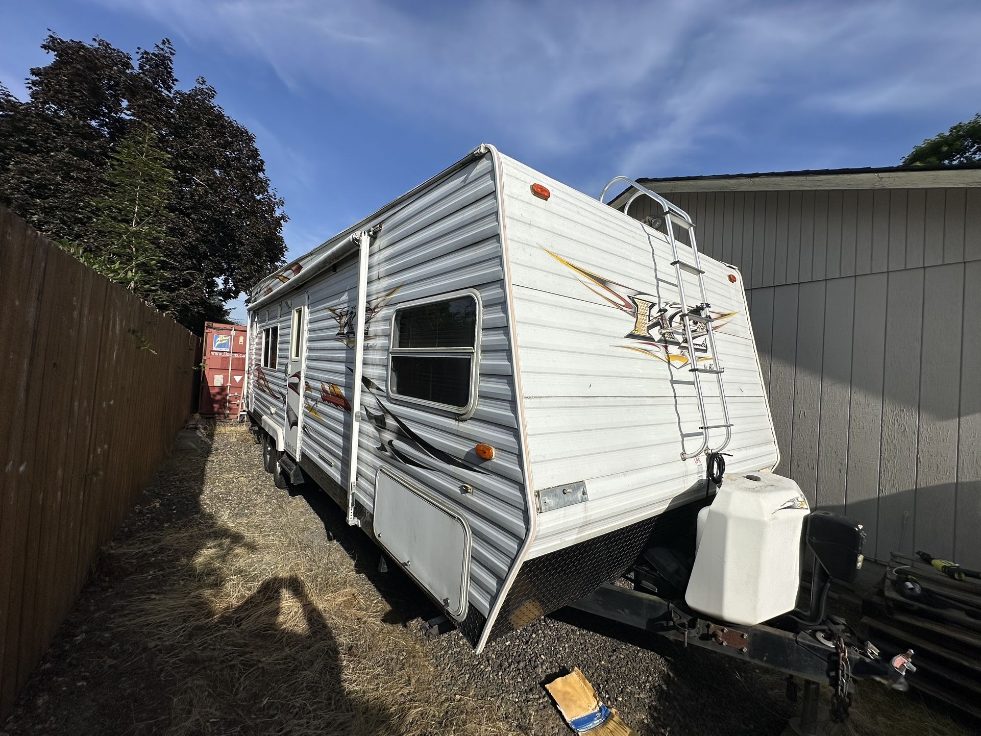 2006 Komfort k2 - Toy hauler 