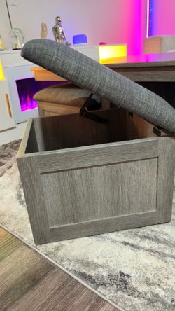 Boardernest Coffee Table with 4 Stools by Signature Design by Ashley