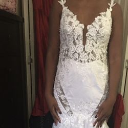 Wedding Dress Never Made It Down The Aisle 
