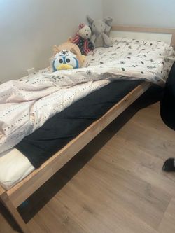 Ikea toddlers bed