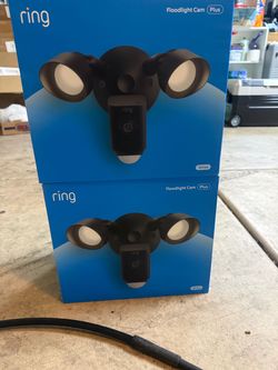 Ring Floodlight Cam Plus Wired – 2 Pack
