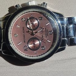 PRICE DROPPED TO SELL FAST!! Michael kors Men's Pink Face Rose Gold/ Gold Colored Watch Watch