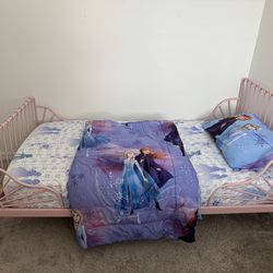 Children's bed with mattress
