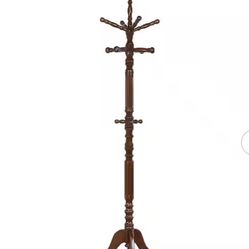 Sturdy Coat Rack With Spinning Top