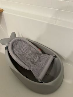Baby bathtub