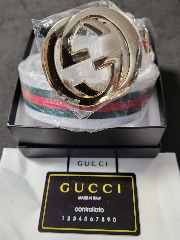 Elegant stylish designer Gucci belt ( unisex )