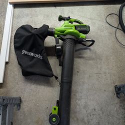 Greenworks 40V (230 MPH / 505 CFM) Cordless Brushless Leaf Blower/Vacuum with Bag, High Power, Lightweight & Quiet for Yard Debris Cleanup