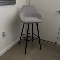 High Chair / Bar Chair