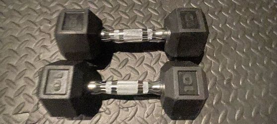 Dumbbells  2 x 10 ,2 x 15 , 1 x 25