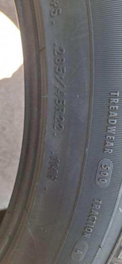285 45 R22 Goodyear